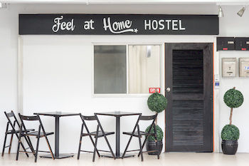 Feel At Home Hostel