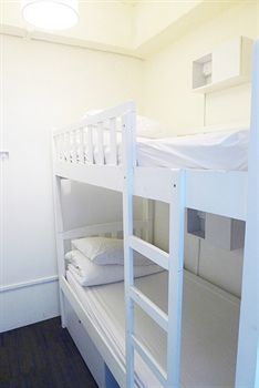 Albergue 5footway.inn Project Bugis