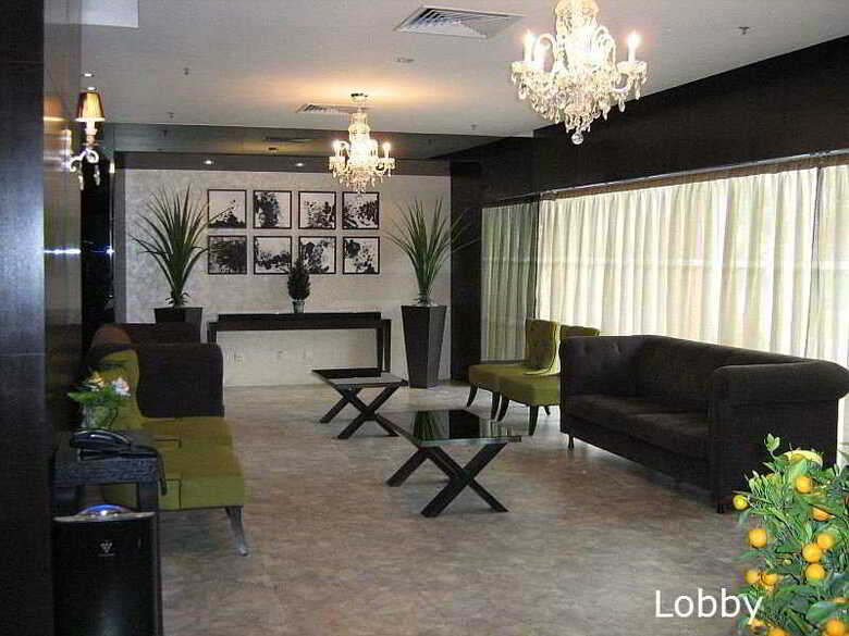 Hotel 81 Tristar