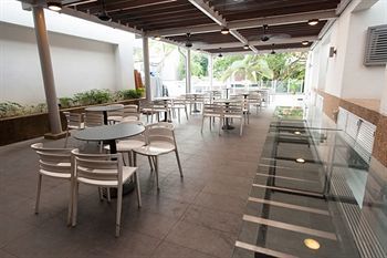 Hotel Ymca @ One Orchard