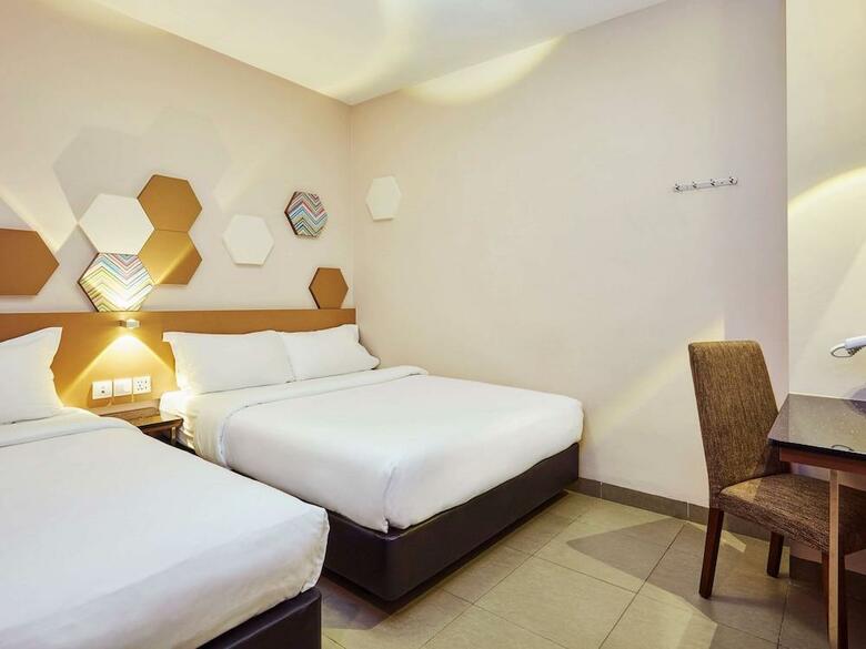 Fragrance Hotel - Imperial