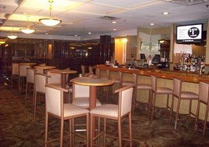 Clarion Hotel Midway Airport