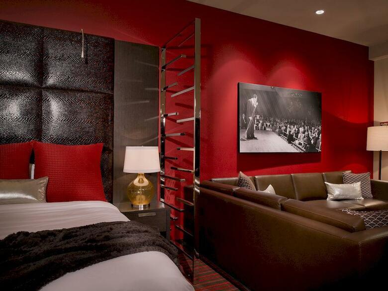 Golden Gate Hotel And Casino