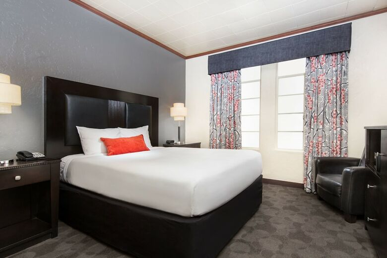 Golden Gate Hotel And Casino