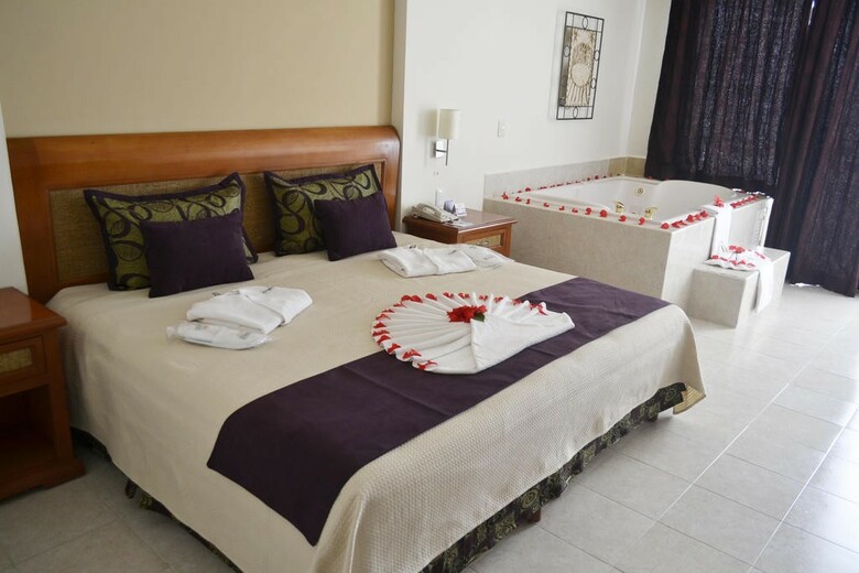 Hotel Golden Parnassus Resort & Spa - Adults Only