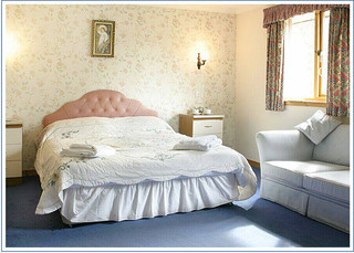 Highlander Hotel