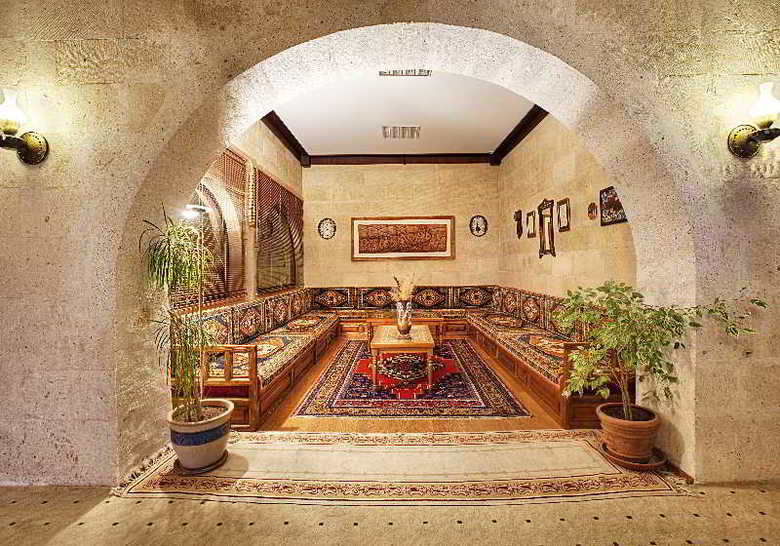 Uchisar Kaya Hotel