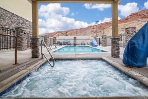 Hotel Comfort Suites