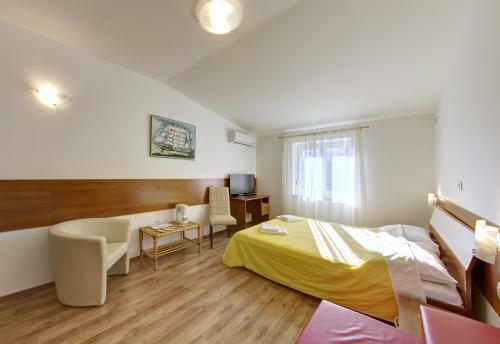 Apartments And Rooms Liburnija