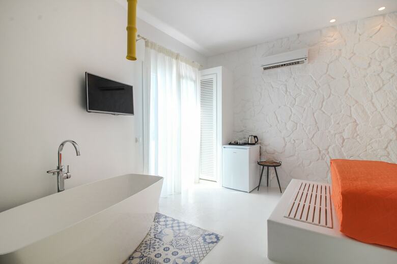 Hotel Bellissimo Resort