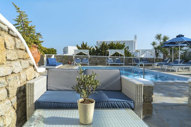 Hotel Bellissimo Resort