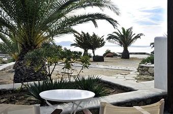 Apartamento Fos Suites