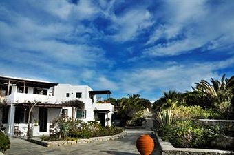 Apartamento Fos Suites