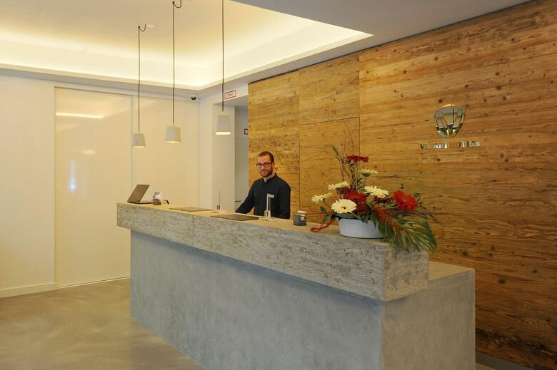 VI Vadi Hotel Bayer 89