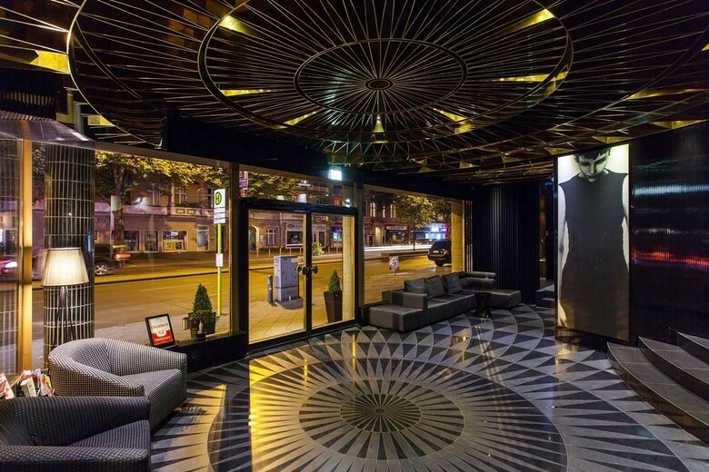 Quentin Boutique Hotel