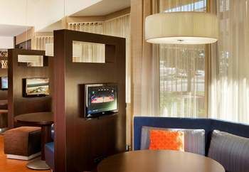 Hotel Courtyard By Marriott Dallas Las Colinas