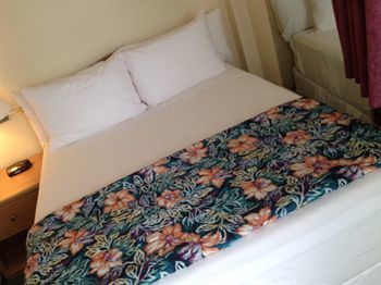 Parisian Hotel South Beach