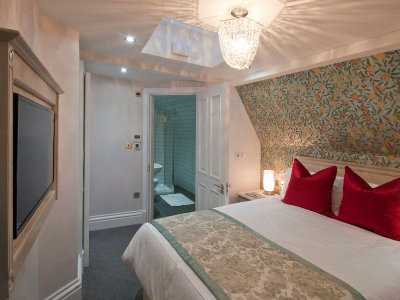 Hotel W12 Rooms