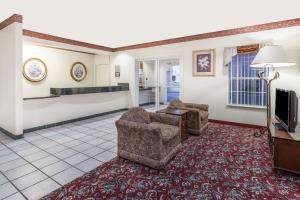 Hotel Super 8 Forney Tx