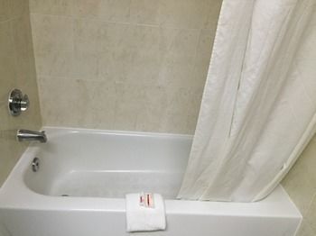 Hotel Super 8 Motel - Intercontinental Airport
