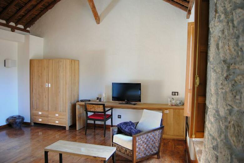 Hotel Rural El Mondal�n
