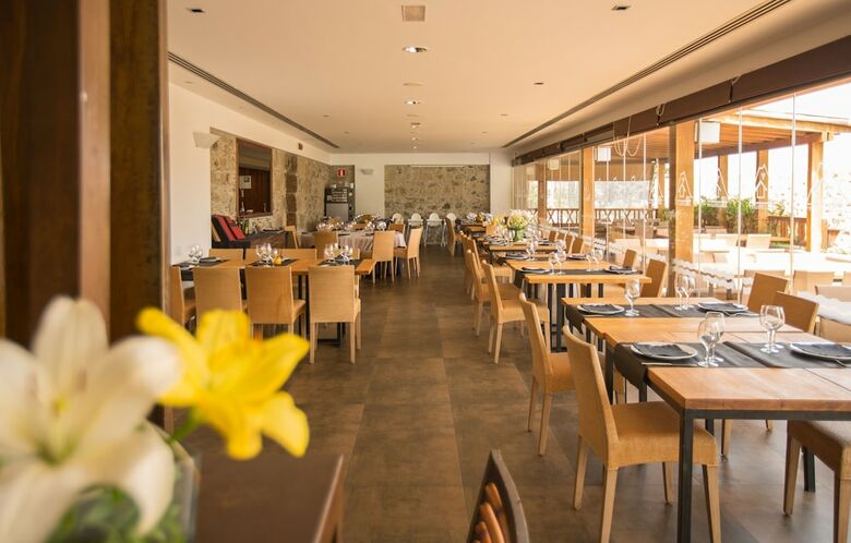 Hotel Rural El Mondal�n