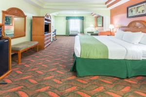 Hotel Days Inn And Suites Hobby Airport