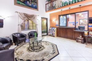 Hotel Days Inn And Suites Hobby Airport