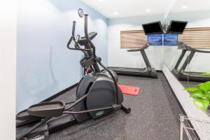 Hotel Days Inn And Suites Hobby Airport