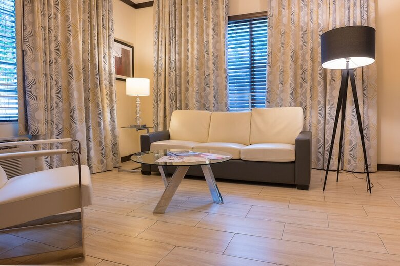 Tradewinds Apartment Hotel