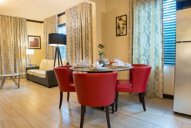 Tradewinds Apartment Hotel