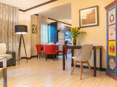 Tradewinds Apartment Hotel