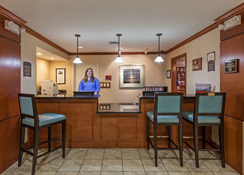 Hotel Staybridge Suites Fiesta