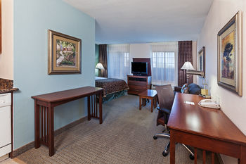 Hotel Staybridge Suites Fiesta