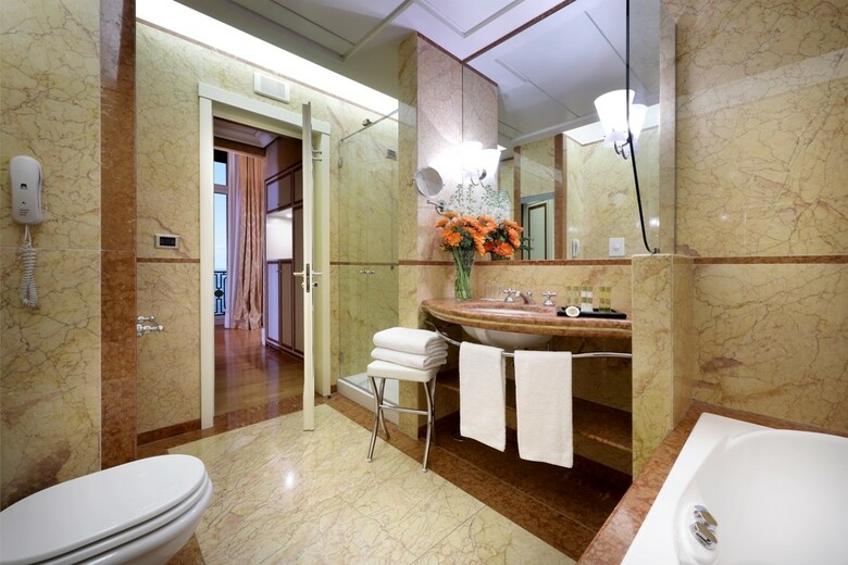 Eurostars Hotel Excelsior