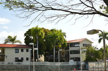 Hotel Lifestyle Royal Suites