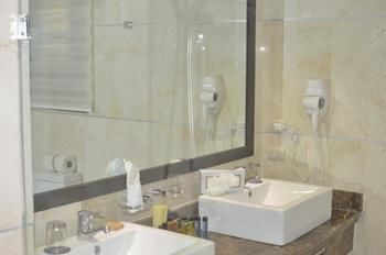 Hotel Lifestyle Royal Suites