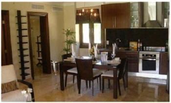 Hotel Lifestyle Royal Suites
