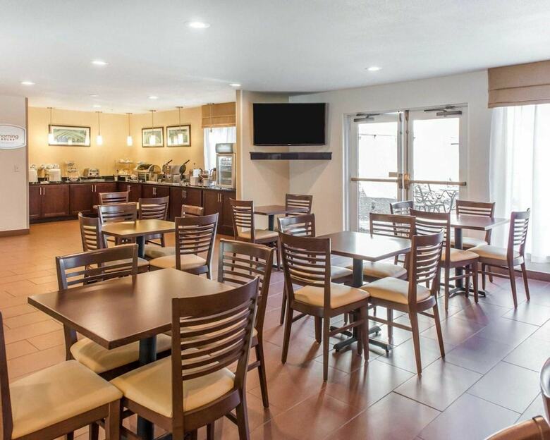 Hotel Mainstay Suites