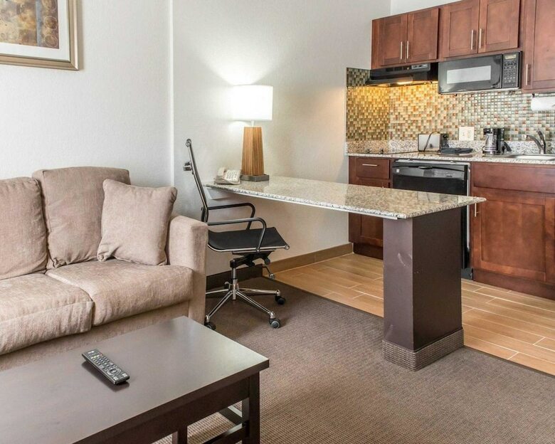 Hotel Mainstay Suites
