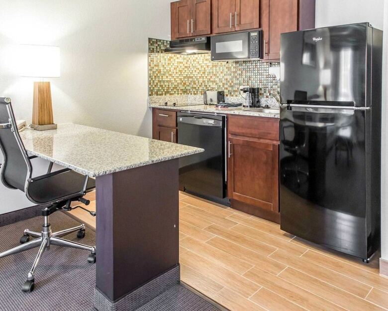 Hotel Mainstay Suites