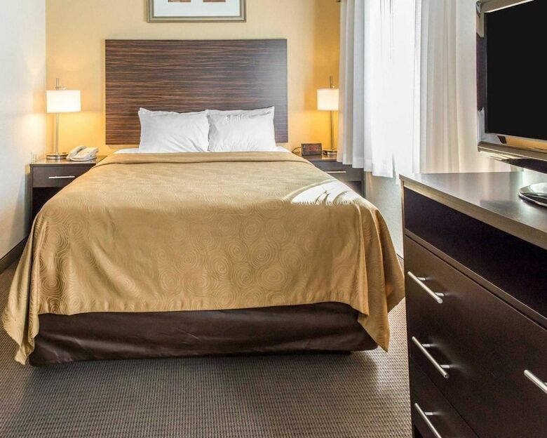 Hotel Mainstay Suites