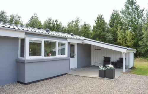 Holiday Home Dyssebjergvej R�m�