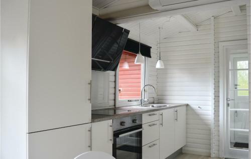 Holiday Home Lyngvejen R�m� III