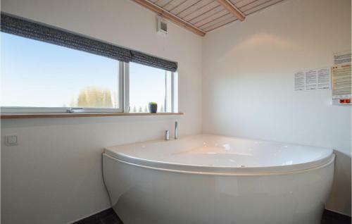Holiday Home Lakolk