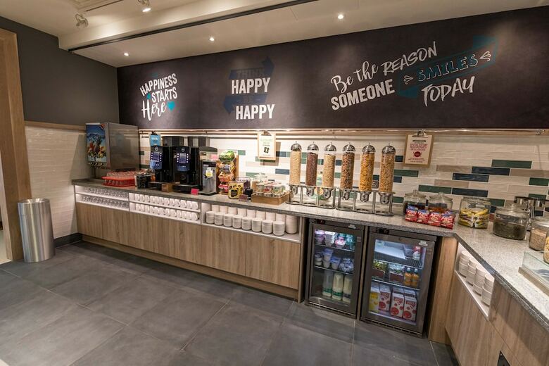 Hotel Hampton By Hilton Bournemouth