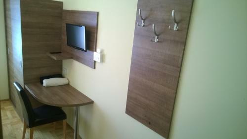 Hostal Rooms & Apartments Blue Beach