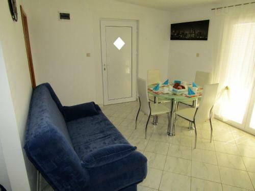 Apartments Ana
