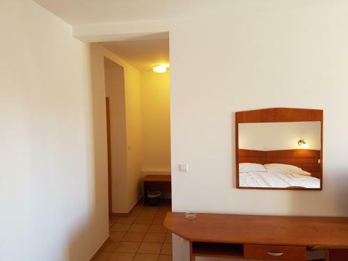 Hostal Guesthouse Villa Adria
