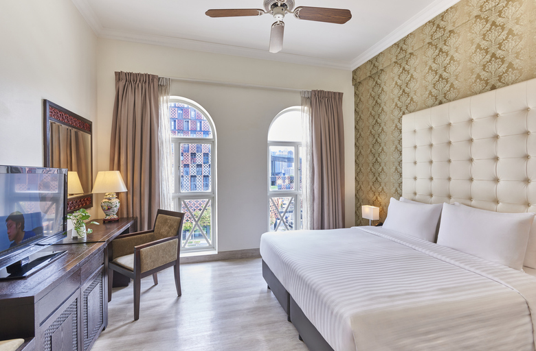 Albert Court Village Hotel